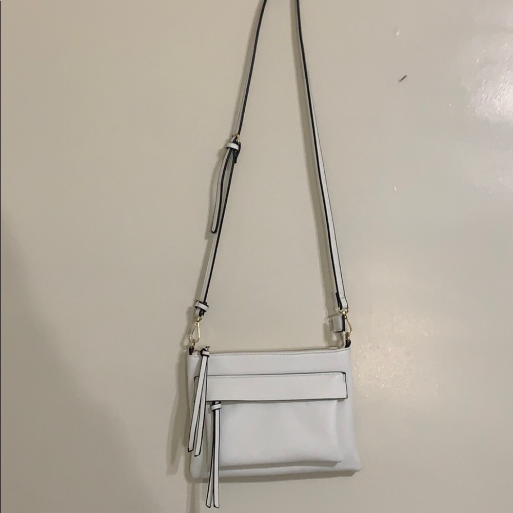 •forever 21• crossbody purse